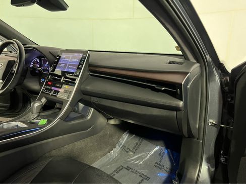 Used 2022 Toyota Avalon Limited w/ Advanced Safety Package image 29