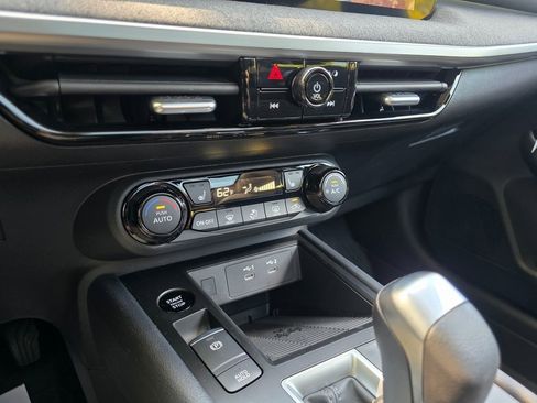 New 2026 Nissan Kicks SV w/ SV Premium Package image 19