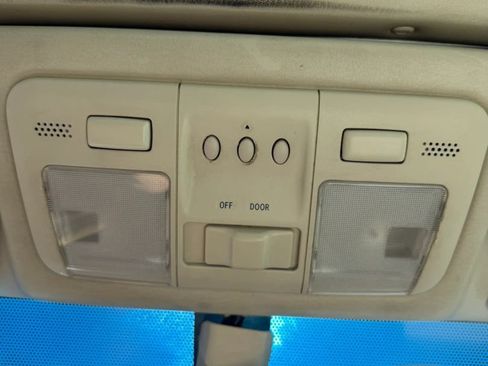 Used 2002 Lexus SC 430 Convertible RWD image 21