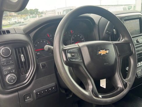 Used 2020 Chevrolet Silverado 2500 W/T w/ WT Convenience Package AWD/4WD image 9