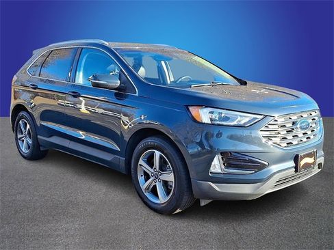 Used 2019 Ford Edge SEL w/ Equipment Group 201A image 3