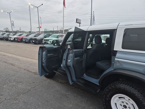 New 2025 Ford Bronco Heritage Edition image 12