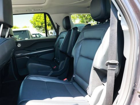 Used 2025 Lincoln Navigator Reserve AWD/4WD image 33