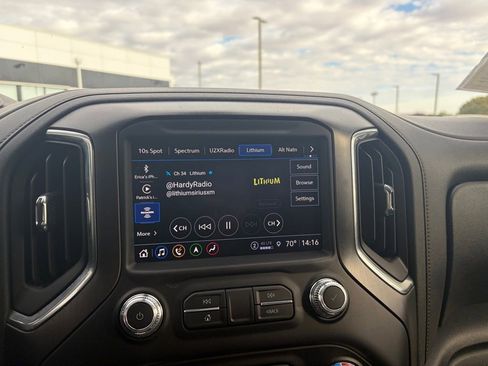 Used 2022 GMC Sierra 2500 AT4 w/ AT4 Premium Plus Package image 24