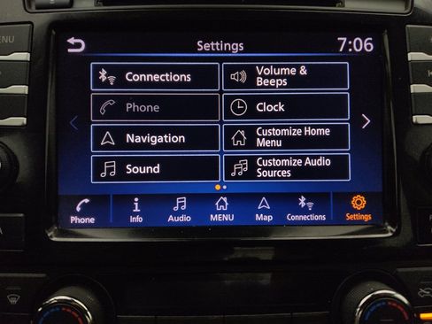 Used 2020 Nissan Maxima 3.5 SV w/ Floor Mat Group FWD image 25