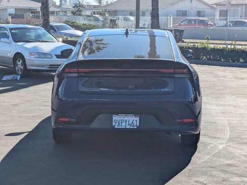 Used 2023 Toyota Prius LE image 16