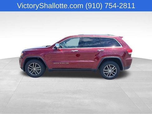Used 2018 Jeep Grand Cherokee Limited AWD/4WD image 16