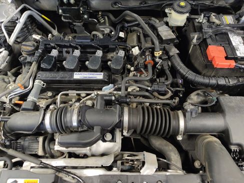 Used 2019 Honda Accord LX image 30