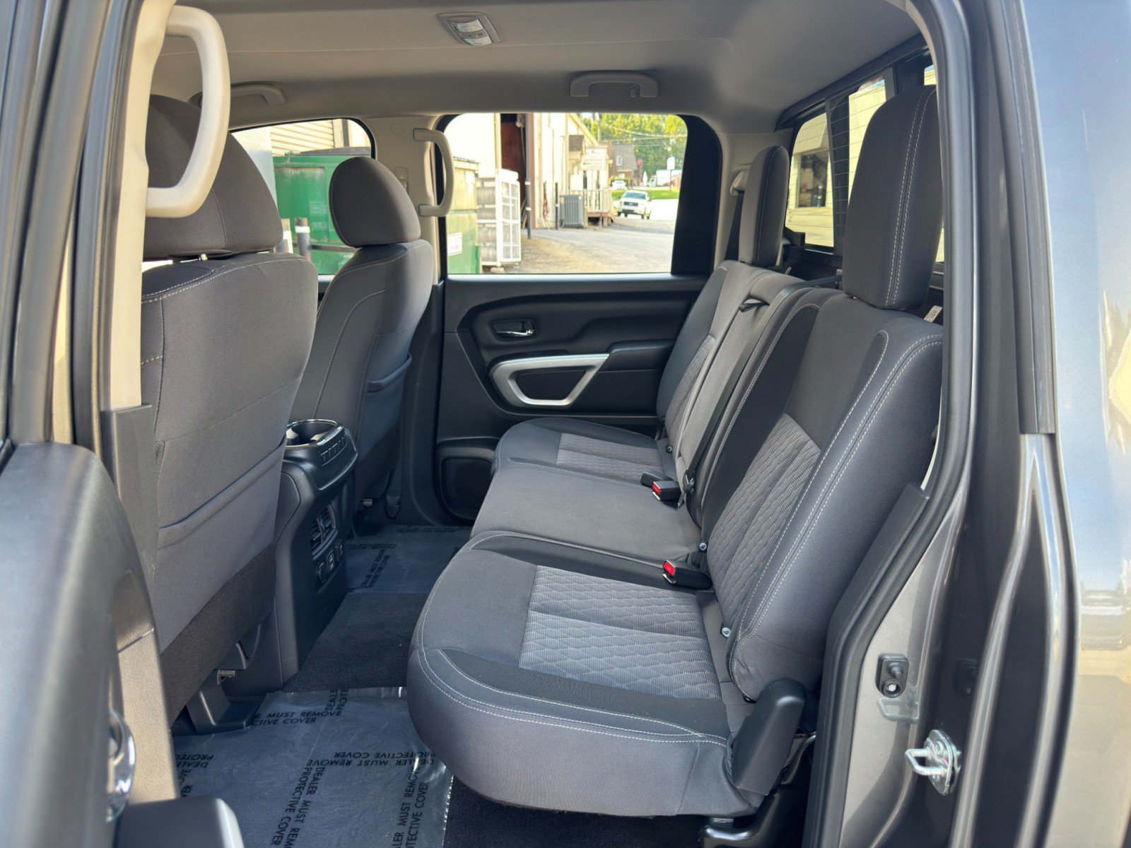 Used 2021 Nissan Titan SV w/ SV Convenience Package AWD/4WD image 36