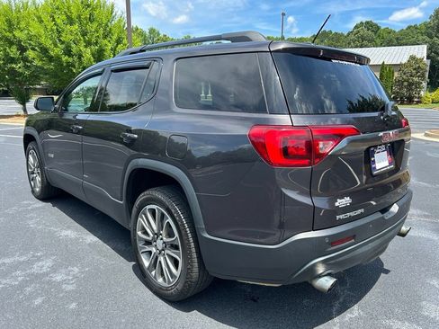 Used 2017 GMC Acadia SLT AWD/4WD image 18