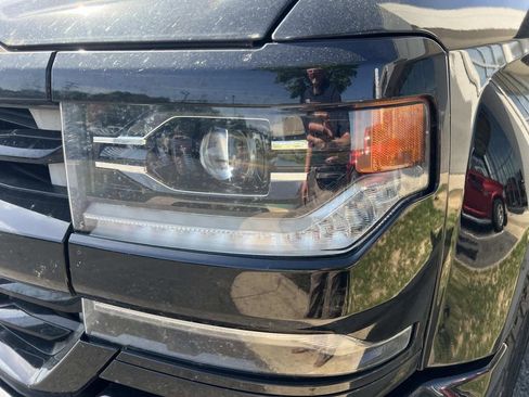 Used 2017 Chevrolet Silverado 1500 LTZ Z71 w/ LTZ Plus Package AWD/4WD image 2