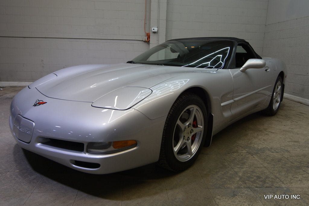 Used 2000 Chevrolet Corvette Convertible w/ Memory Pkg RWD image 39