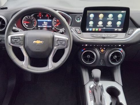 Used 2025 Chevrolet Blazer LT FWD image 21