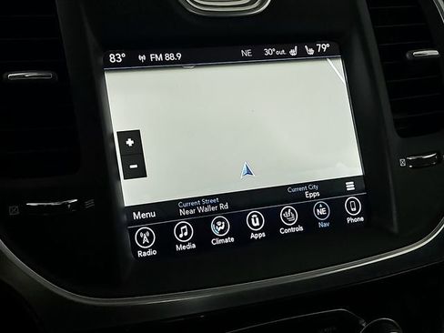 Used 2017 Chrysler 300 Limited w/ Value Package image 18