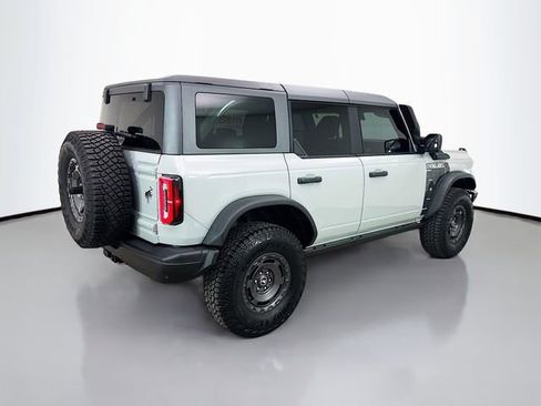 Used 2023 Ford Bronco Everglades AWD/4WD image 7
