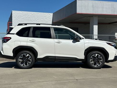 New 2026 Subaru Forester Premium AWD/4WD image 2