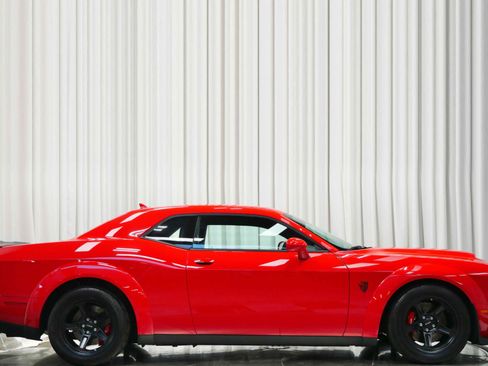 Used 2018 Dodge Challenger SRT Demon image 2