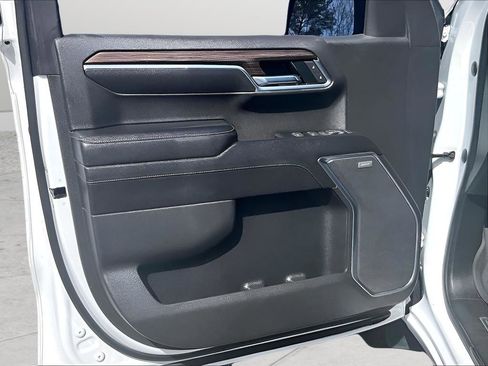 Certified 2022 Chevrolet Silverado 1500 RST w/ All Star Edition Plus image 22