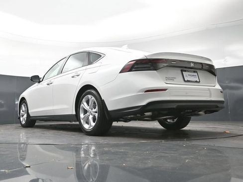 Used 2026 Honda Accord LX image 31