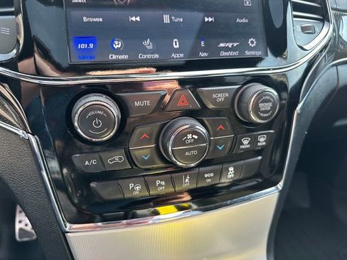 Used 2020 Jeep Grand Cherokee SRT AWD/4WD image 17