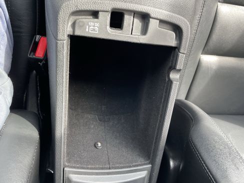 Used 2016 Dodge Durango Limited w/ Nav & Power Liftgate Group image 25