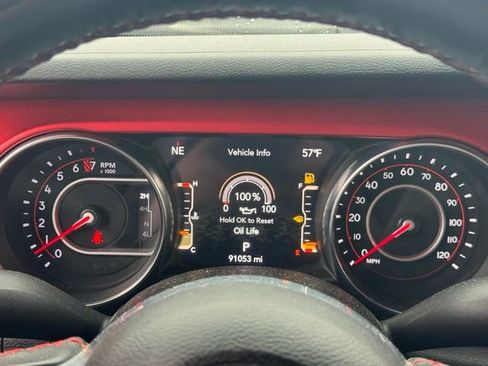 Used 2021 Jeep Gladiator Rubicon image 16