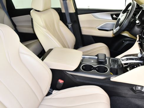 Certified 2024 Acura MDX SH-AWD w/ Technology Package image 42