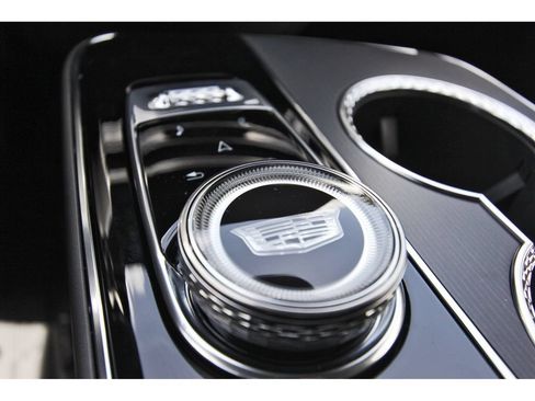 New 2026 Cadillac Lyriq Sport AWD/4WD image 20