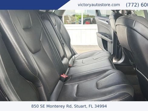 Used 2020 Ford Fusion Titanium AWD/4WD image 16