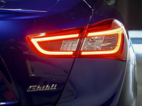 Used 2017 Maserati Ghibli S Q4 AWD/4WD image 93