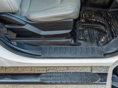 Used 2022 Ford F250 XL w/ Power Equipment Group image 43