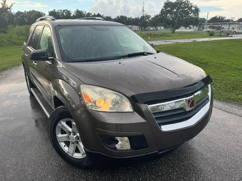 Used 2007 Saturn Outlook XE w/ Preferred Pkg FWD image 1