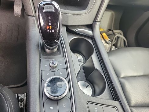 Used 2022 Cadillac XT6 Premium Luxury image 35