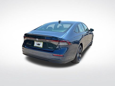 New 2026 Honda Accord SE image 3