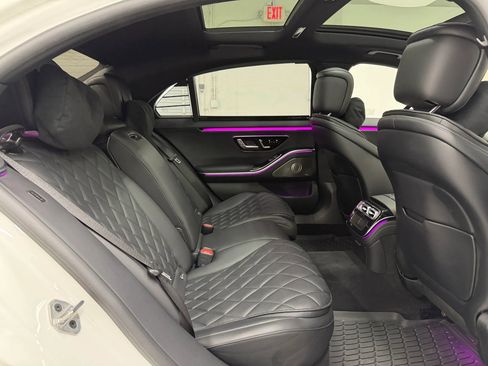 Used 2023 Mercedes-Benz S 580 4MATIC Sedan image 16