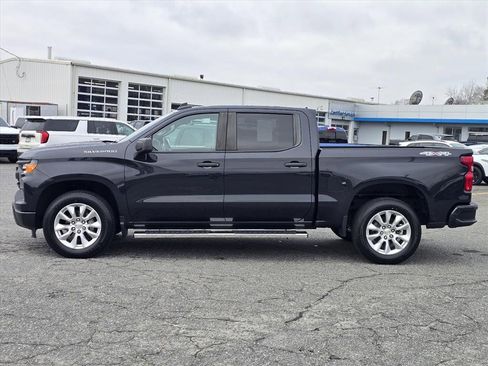 Used 2023 Chevrolet Silverado 1500 Custom image 23