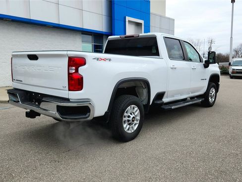 Used 2025 Chevrolet Silverado 2500 LT w/ Convenience Package image 10