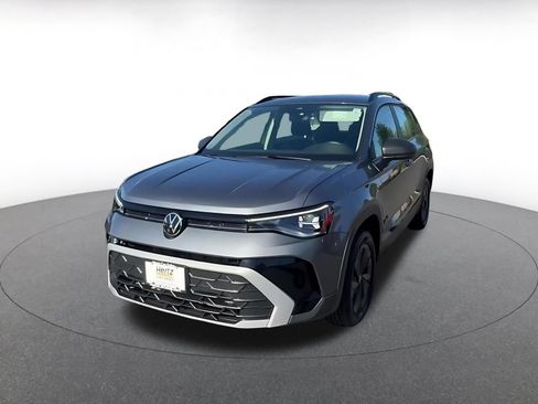 Used 2026 Volkswagen Taos S FWD image 7