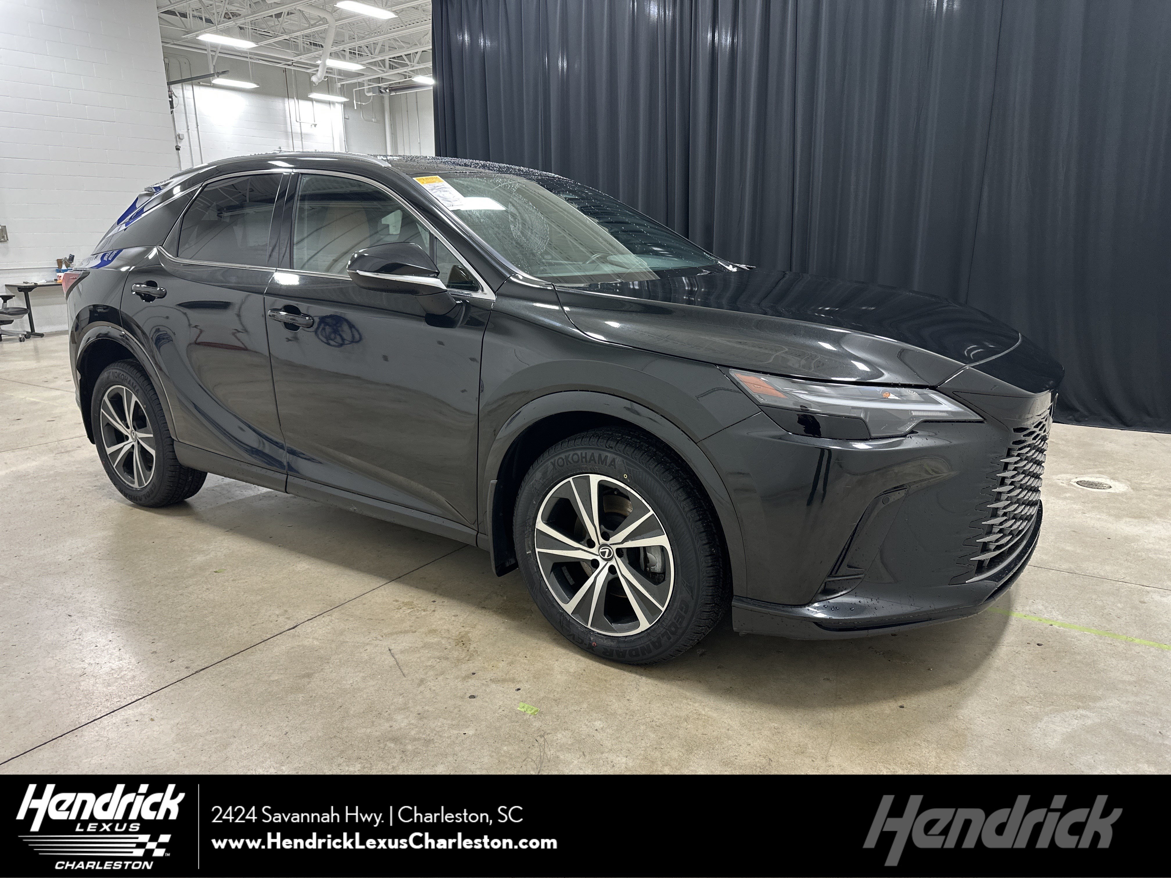Used 2023 Lexus RX 350 Premium w/ Accessory Package AWD/4WD image 1