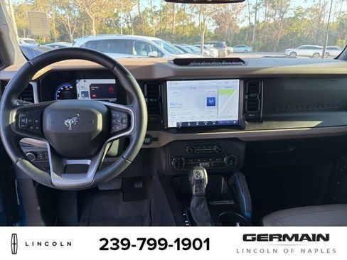 Used 2022 Ford Bronco Wildtrak image 12