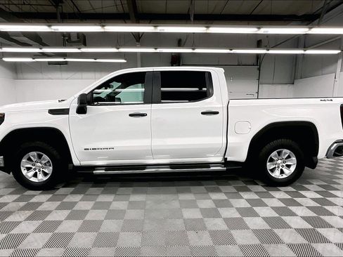 Used 2023 GMC Sierra 1500 Pro w/ Pro Value Package AWD/4WD image 14