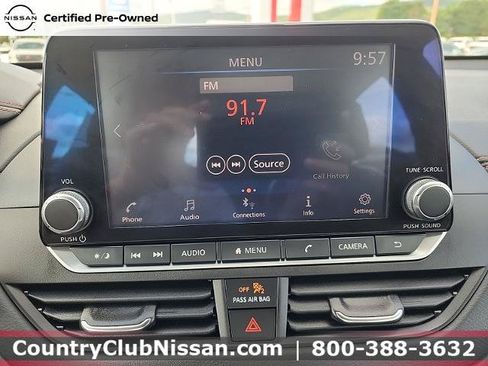 Certified 2021 Nissan Altima 2.5 SR AWD/4WD image 16