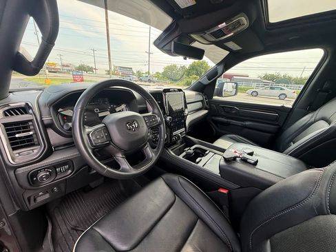 Used 2024 RAM 1500 Limited AWD/4WD image 16