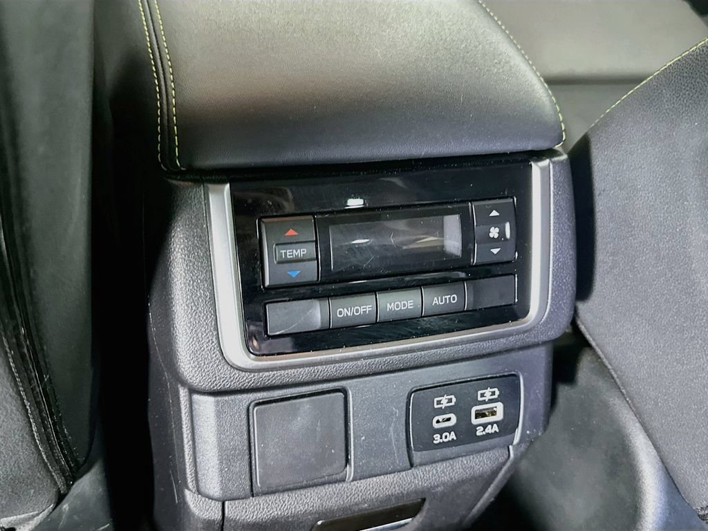 Used 2024 Subaru Ascent Onyx Edition AWD/4WD image 33