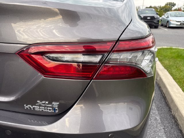 Used 2022 Toyota Camry XLE w/ Navigation Upgrade Package FWD image 16