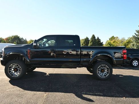 New 2026 Ford F250 Lariat w/ Black Appearance Package AWD/4WD image 12