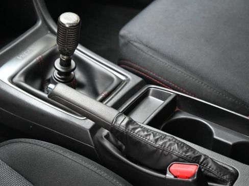Used 2021 Subaru WRX AWD/4WD image 37