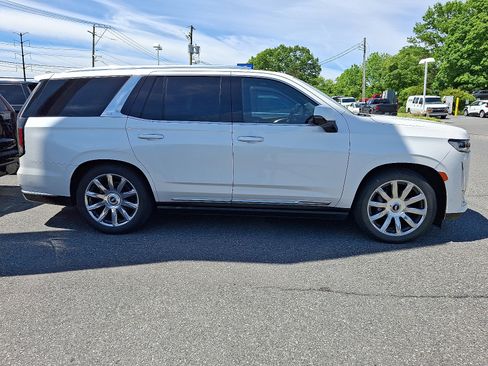 Used 2021 Cadillac Escalade Premium Luxury Platinum AWD/4WD image 6
