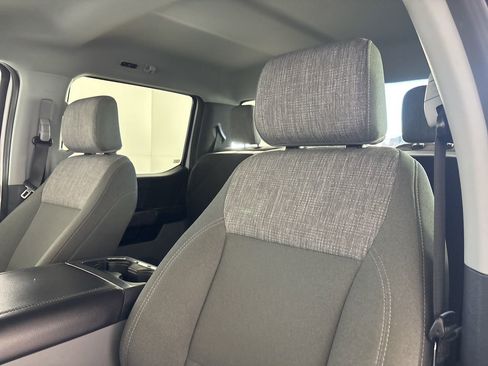 Used 2025 Ford F250 XLT w/ FX4 Off-Road Package image 9