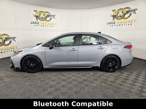 Used 2022 Toyota Corolla SE w/ Carpet Mat Package (TMS) image 4